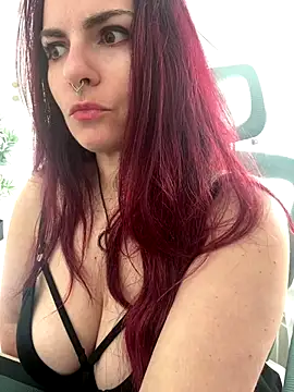 Snapshot of LunaMoongirl chatting on 29, 9, 2025 LunaMoongirl online show from 29, 9, 2025