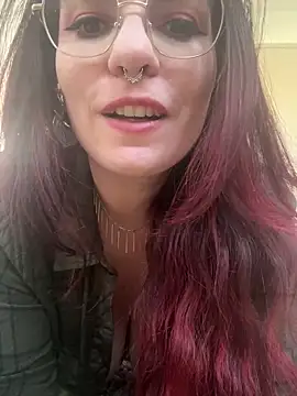 Snapshot of LunaMoongirl chatting on 10, 1, 2025 LunaMoongirl online show from 10, 1, 2025