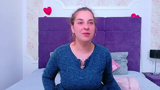 KarinaNoir online show from 7, 5, 2026