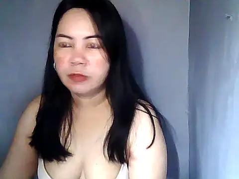 Snapshot of starlete69 chatting on 28, 4, 2026 starlete69 online show from 28, 4, 2026