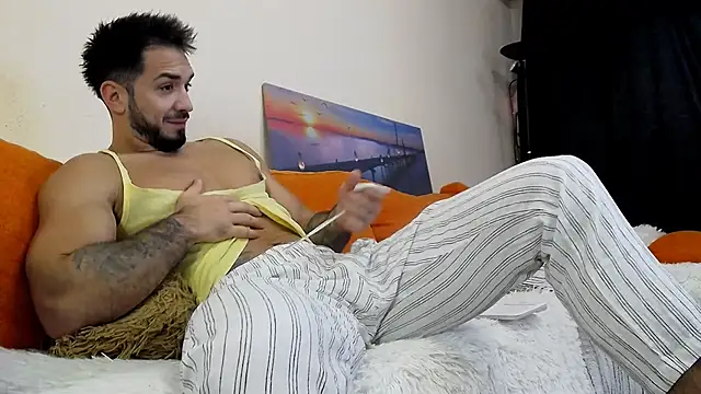 MichaelWills online show from 6, 11, 2025