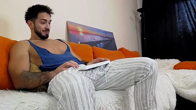 MichaelWills online show from 9, 11, 2025