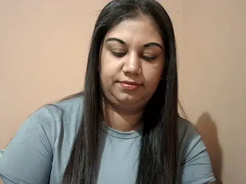 Snapshot of bellachow10 chatting on 7, 7, 2026 bellachow10 online show from 7, 7, 2026