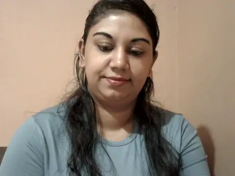 Snapshot of bellachow10 chatting on 29, 5, 2026 bellachow10 online show from 29, 5, 2026