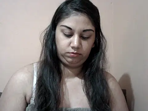 Snapshot of bellachow10 chatting on 26, 5, 2026 bellachow10 online show from 26, 5, 2026