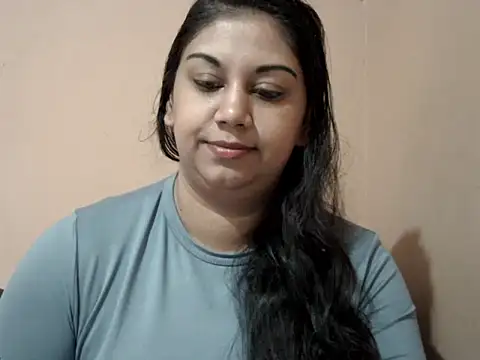 Snapshot of bellachow10 chatting on 5, 6, 2026 bellachow10 online show from 5, 6, 2026