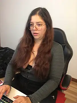 kayortiiz online show from 14, 4, 2026