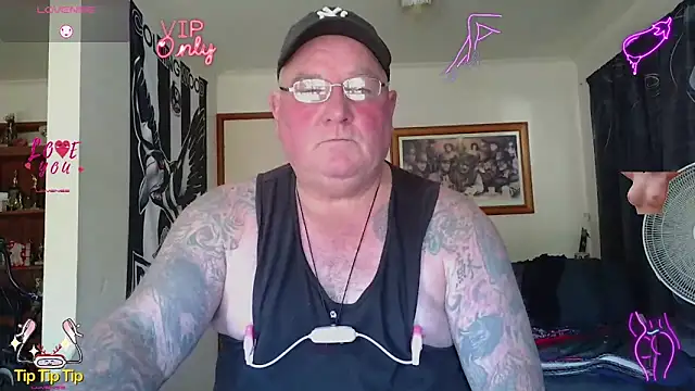 Snapshot of HOTANAL chatting on 11, 5, 2026 HOTANAL online show from 11, 5, 2026