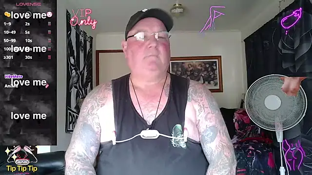 Snapshot of HOTANAL chatting on 27, 4, 2026 HOTANAL online show from 27, 4, 2026