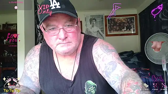 Snapshot of HOTANAL chatting on 6, 6, 2026 HOTANAL online show from 6, 6, 2026