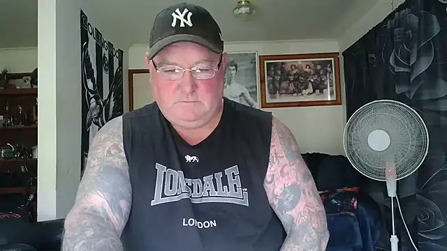 Snapshot of HOTANAL chatting on 3, 6, 2026 HOTANAL online show from 3, 6, 2026