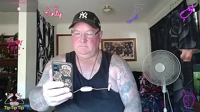 Snapshot of HOTANAL chatting on 28, 4, 2026 HOTANAL online show from 28, 4, 2026