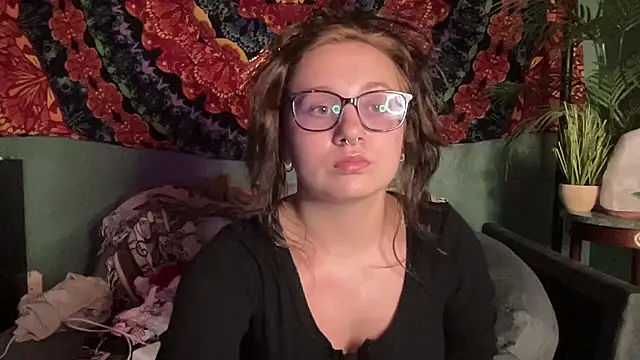 Snapshot of sweetandwet_daddy chatting on 22, 10, 2025 sweetandwet daddy online show from 22, 10, 2025