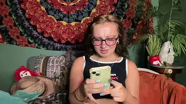 Snapshot of sweetandwet_daddy chatting on 30, 10, 2025 sweetandwet daddy online show from 30, 10, 2025