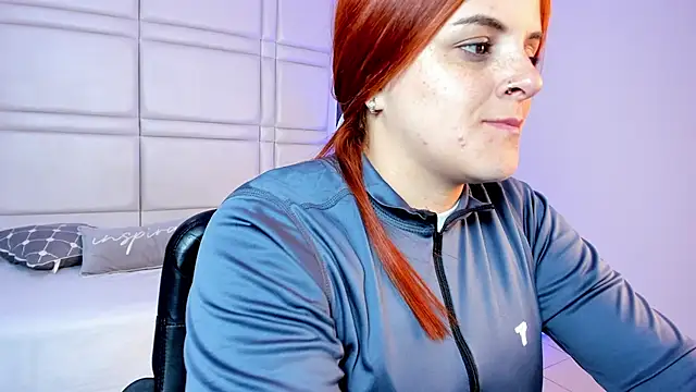 kimbrownn online show from 15, 4, 2026