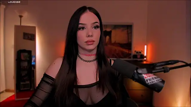 Snapshot of SofiRusselle chatting on 22, 2, 2026 SofiRusselle online show from 22, 2, 2026