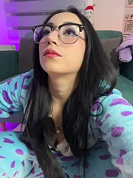 Snapshot of sophie_cute66 chatting on 7, 5, 2026 sophie cute66 online show from 7, 5, 2026