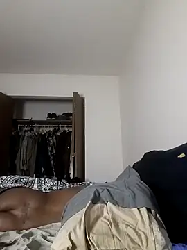 yellowwetfox online show from 26, 1, 2025