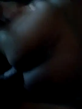 yellowwetfox online show from 25, 10, 2025