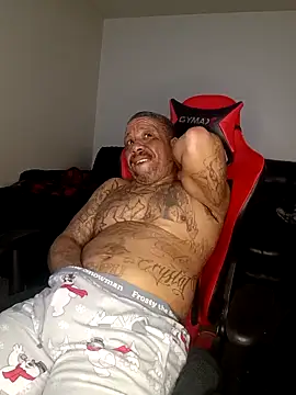 yellowwetfox online show from 10, 2, 2026