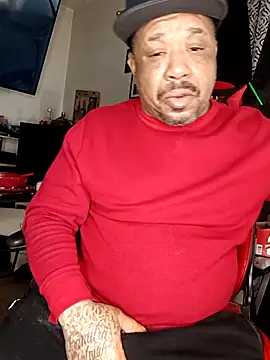 yellowwetfox online show from 1, 3, 2025