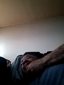 yellowwetfox online show from 22, 3, 2025