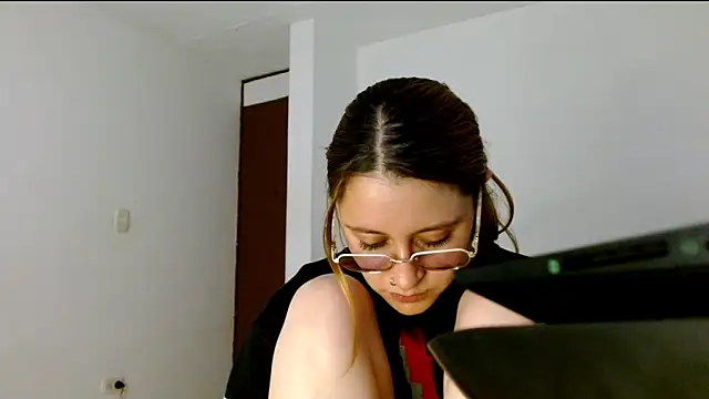 Juls winter  online show from 7, 3, 2026