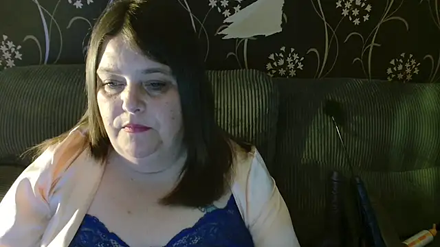 HouseWifeWhore Milf online show from 27, 9, 2025