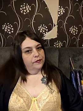 HouseWifeWhore Milf online show from 12, 5, 2026