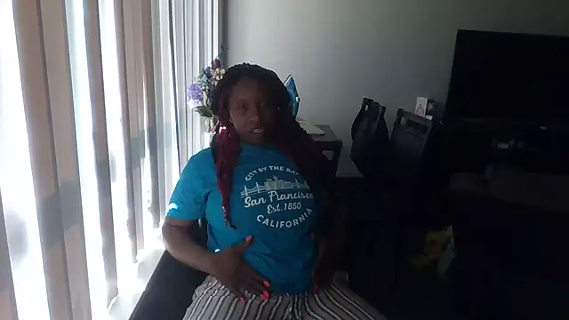 markquanna online show from 10, 10, 2025