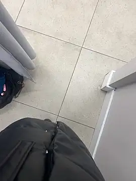 CrazzyChicks online show from 26, 3, 2026