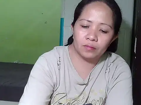 sweetlady pinay online show from 27, 10, 2025