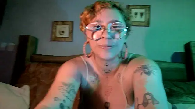 Lilmuh  online show from 5, 2, 2025