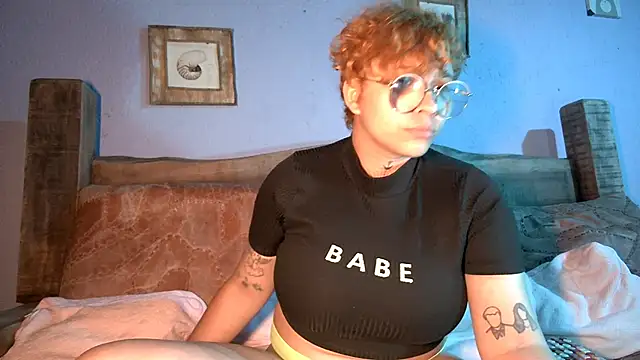 Lilmuh  online show from 26, 1, 2025