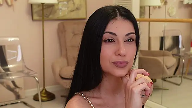 OliviaSirena online show from 10, 1, 2025