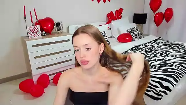 Snapshot of _Sweet__Cherry_ chatting on 9, 2, 2025 Sweet Cherry online show from 9, 2, 2025