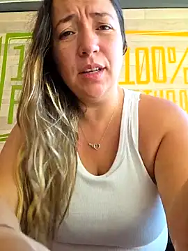 Snapshot of isabella_rossse chatting on 29, 5, 2026 isabella rossse online show from 29, 5, 2026