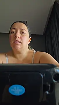 Snapshot of isabella_rossse chatting on 26, 4, 2026 isabella rossse online show from 26, 4, 2026