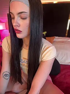 KarissaChantelle online show from 3, 4, 2026