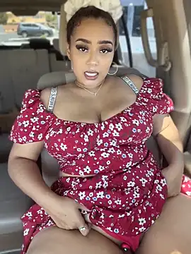 Snapshot of CarmelaAnthony chatting on 11, 6, 2026 CarmelaAnthony online show from 11, 6, 2026
