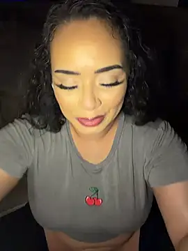 Snapshot of CarmelaAnthony chatting on 30, 11, 2025 CarmelaAnthony online show from 30, 11, 2025