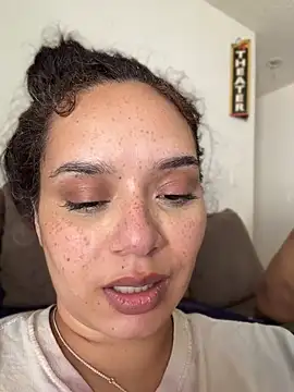 Snapshot of CarmelaAnthony chatting on 12, 7, 2026 CarmelaAnthony online show from 12, 7, 2026