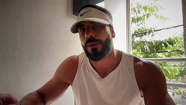 Snapshot of romeolovedark chatting on 9, 7, 2026 romeolovedark online show from 9, 7, 2026