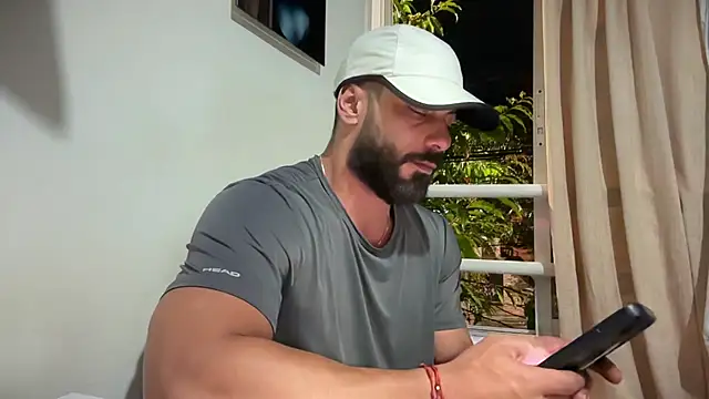 romeolovedark online show from 4, 4, 2026