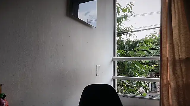 romeolovedark online show from 20, 5, 2026