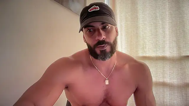 romeolovedark online show from 5, 3, 2026