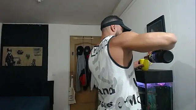 romeolovedark online show from 2, 2, 2025