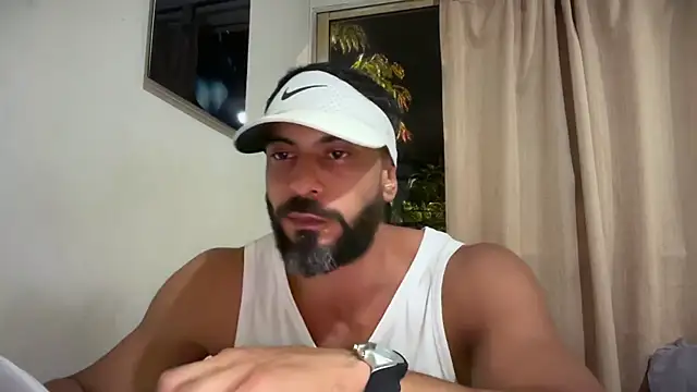 Snapshot of romeolovedark chatting on 20, 6, 2026 romeolovedark online show from 20, 6, 2026