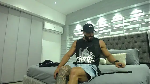 romeolovedark online show from 19, 2, 2025