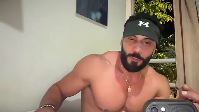 Snapshot of romeolovedark chatting on 2, 7, 2026 romeolovedark online show from 2, 7, 2026